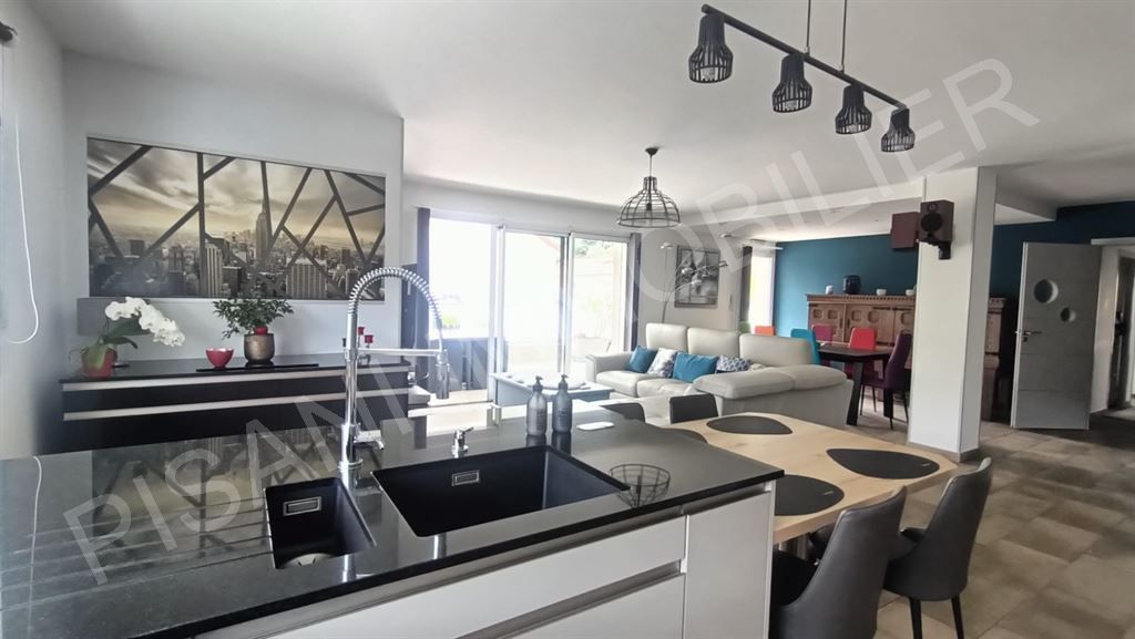 appartement 4 pièces en vente sur CAUDEBEC EN CAUX (76490)