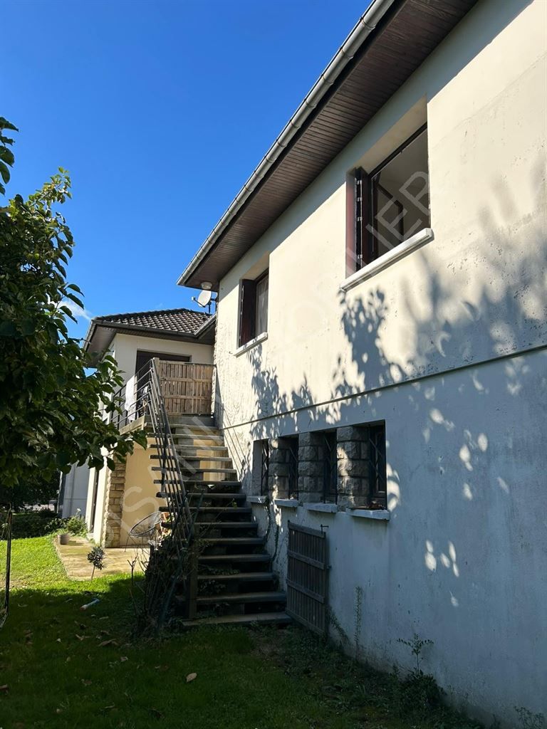 maison 8 pièces en vente sur NOTRE DAME DE GRAVENCHON (76330)